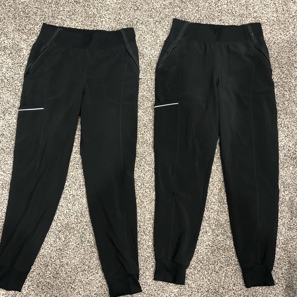 Infinity jogger scrub bottoms